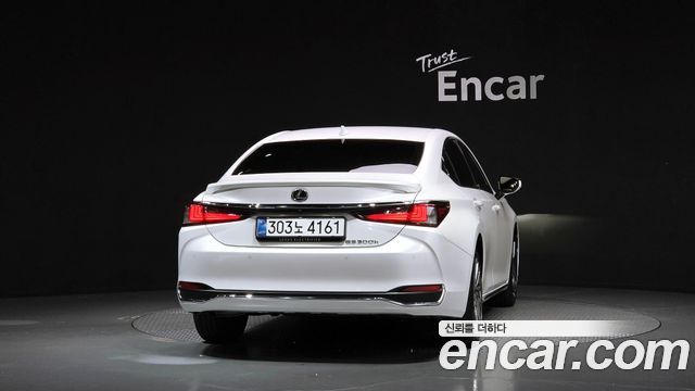 Lexus ES из Кореи Encar