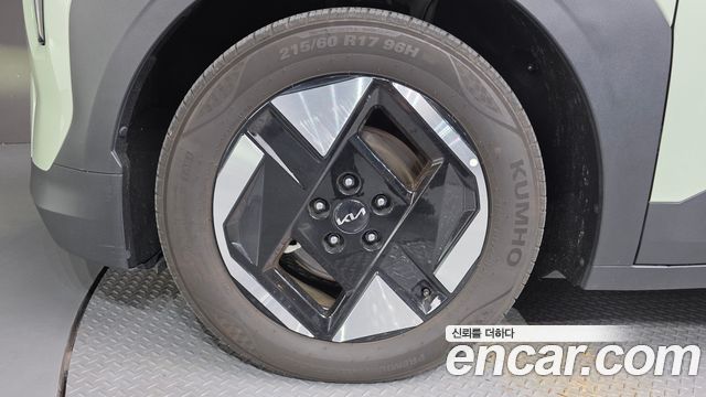 Kia EV3 из Кореи Encar