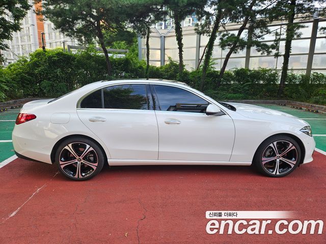 Mercedes-Benz C-Class C300 4MATIC Avantgarde — пробег 16 149 км — фото 2 из 5