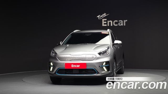 Kia Niro Noblesse — пробег 59 414 км — фото 3 из 5