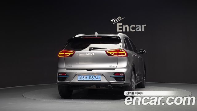 Kia Niro Noblesse — пробег 59 414 км — фото 4 из 5