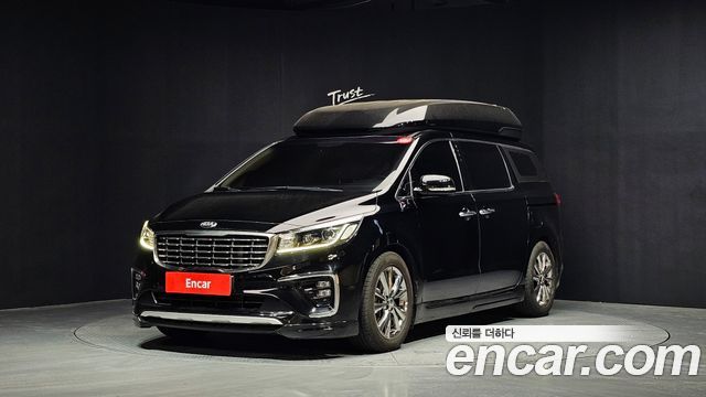 Kia Carnival 9-Seater Hi-Limousine Prestige Hiroof — пробег 88 684 км — фото 1 из 5