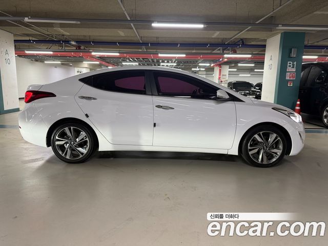 Hyundai AVANTE 1.6 GDi Premium Standard — пробег 123 031 км — фото 3 из 5