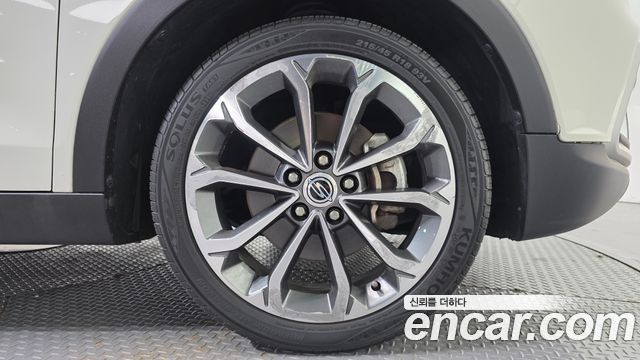 Ssangyong TIBOLI из Кореи Encar