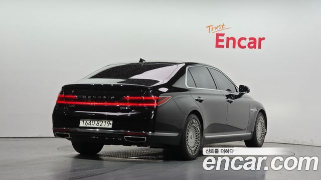 Genesis G90 из Кореи Encar
