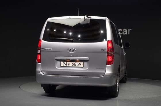 Hyundai Starex Van 3-Seater Smart — пробег 75 316 км — фото 4 из 5