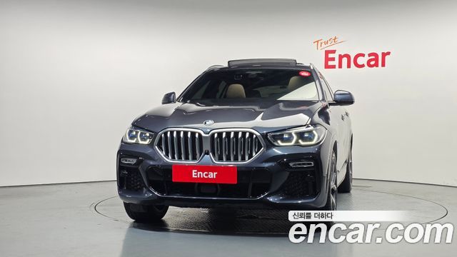 BMW X6 xDrive40i M Sport — пробег 32 524 км — фото 3 из 5