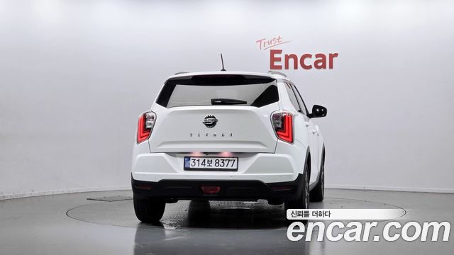 Ssangyong TIBOLI из Кореи Encar