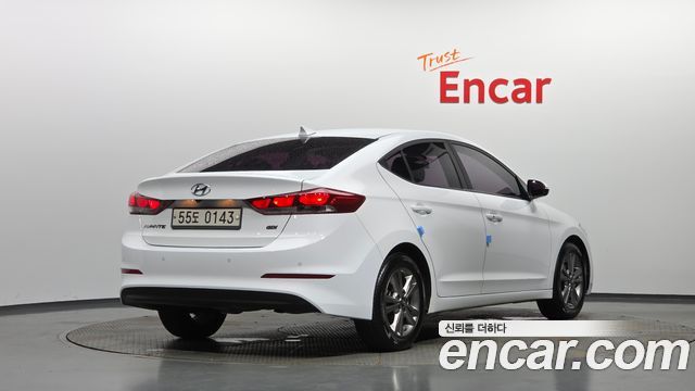 Hyundai AVANTE из Кореи Encar