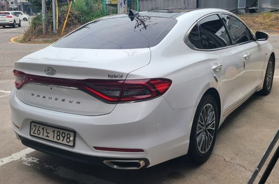 Hyundai Grandeur Exclusive Special — пробег 56 000 км — фото 5 из 5