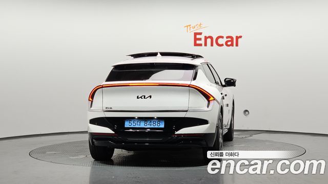 Kia EV6 из Кореи Encar