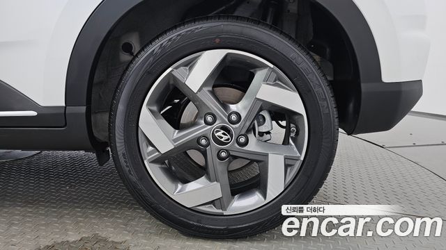 Hyundai Venue из Кореи Encar