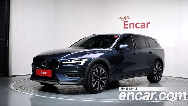 Volvo V60 из Кореи Encar