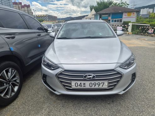 Hyundai AVANTE 1.6 GDI Modern — пробег 239 000 км — фото 1 из 5