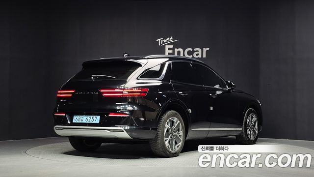 Genesis GV70 из Кореи Encar