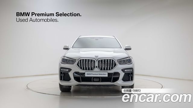 BMW X6 xDrive40i M Sport — пробег 76 808 км — фото 2 из 5