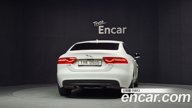 Jaguar XE из Кореи Encar