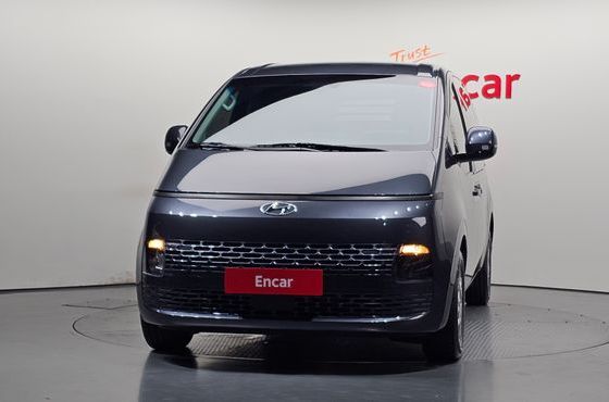 Hyundai Staria Cargo 3-Seater Modern — пробег 5 947 км — фото 3 из 5