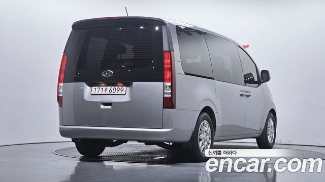 Hyundai Staria из Кореи Encar