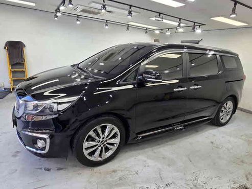 Kia Carnival 9-seater Prestige — пробег 163 350 км — фото 3 из 5