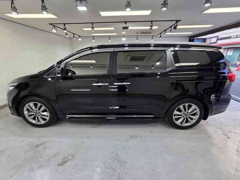 Kia Carnival 9-seater Prestige — пробег 163 350 км — фото 5 из 5