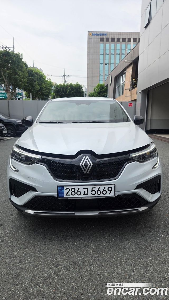 Renault (Samsung) Arkana 1.6 GTe Iconic — пробег 13 км — фото 3 из 5