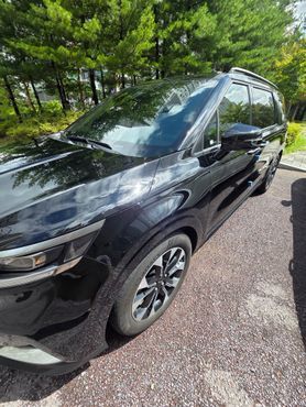 Kia Carnival Diesel 7-Seater Signature — пробег 49 986 км — фото 1 из 5