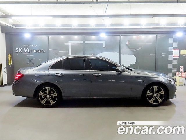 Mercedes-Benz E-Class из Кореи Encar
