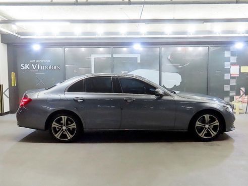 Mercedes-Benz E-Class E300 4MATIC Avnatgarde — пробег 185 813 км — фото 3 из 5