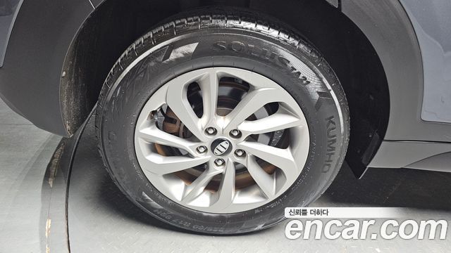 Hyundai Tucson из Кореи Encar