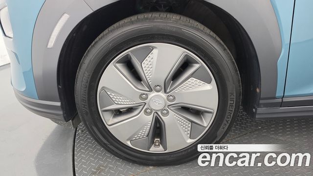Hyundai Kona из Кореи Encar