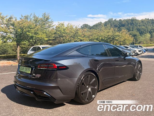 Tesla Model S Plaid — пробег 1 060 км — фото 4 из 5