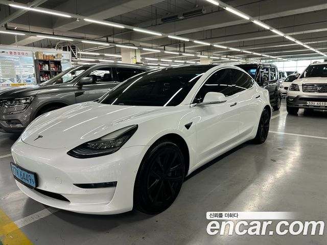 Tesla Model 3 Standard Range Plue RWD — пробег 126 586 км — фото 1 из 5