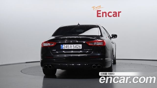 Maserati Quattroporte из Кореи Encar