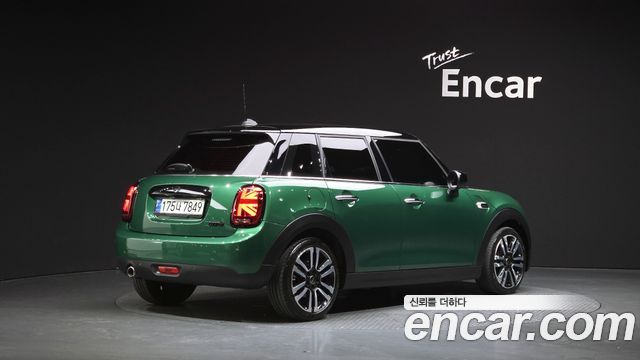 Mini Cooper из Кореи Encar