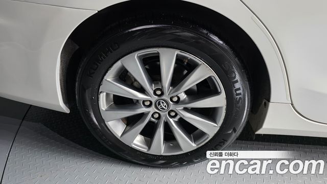 Toyota Camry из Кореи Encar