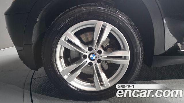 BMW X5 xDrive 50i — пробег 180 527 км — фото 5 из 5