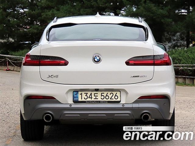 BMW X4 xDrive20i M Sports X Onlile Exclusive Edition — пробег 44 649 км — фото 5 из 5