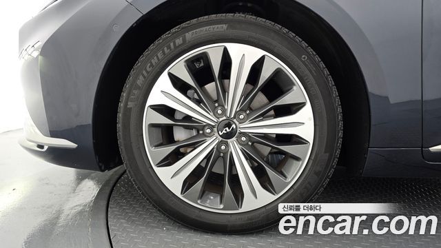 Kia K8 из Кореи Encar