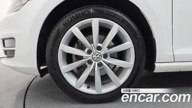 Volkswagen Golf из Кореи Encar
