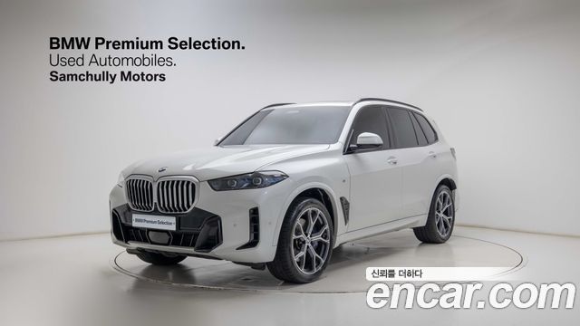 BMW X5 xDrive 40i M Sport — пробег 4 076 км — фото 1 из 5