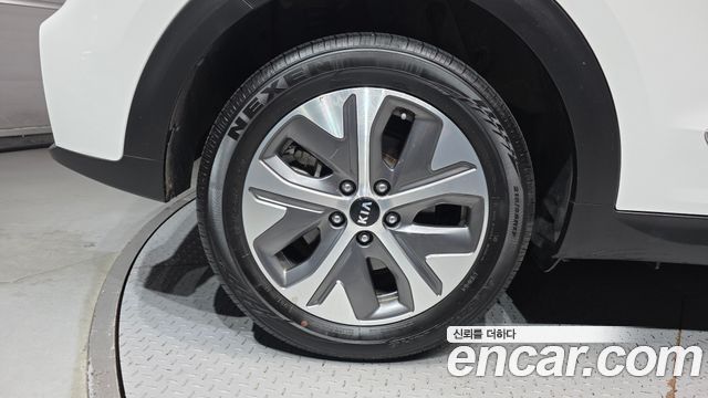 Kia Niro из Кореи Encar