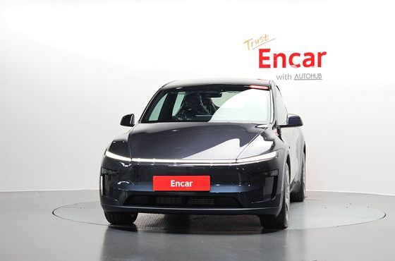 Tesla Model Y L Long Range AWD — пробег 62 км — фото 3 из 5