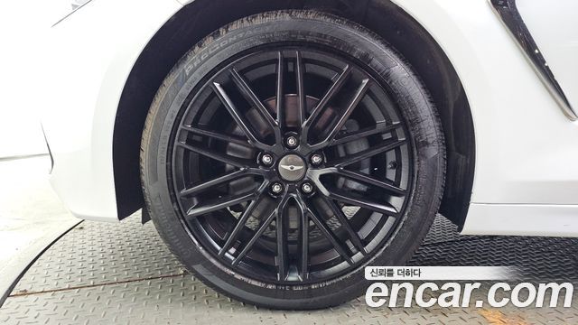 Genesis G70 из Кореи Encar