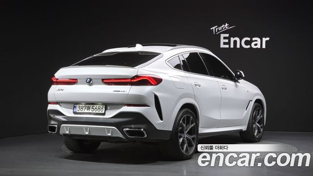 BMW X6 xDrive40i M Sport — пробег 34 020 км — фото 2 из 5