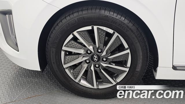 Hyundai Ioniq из Кореи Encar