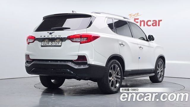 Ssangyong Rexton из Кореи Encar
