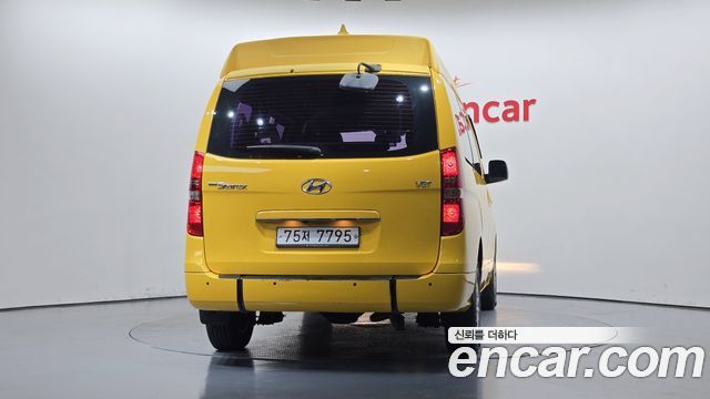 Hyundai Starex Wheelchair lift/Slope — пробег 11 320 км — фото 4 из 5