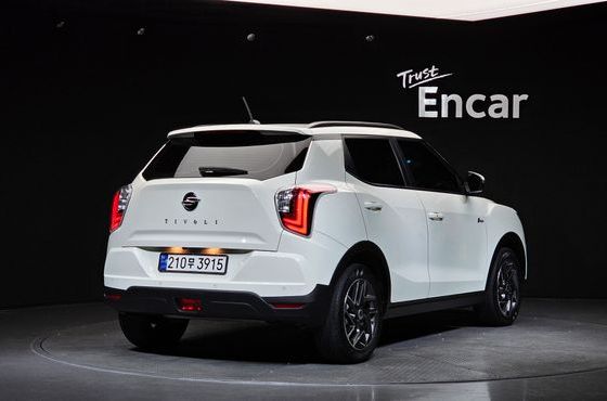 Ssangyong TIBOLI Gasoline 1.5 2WD V7 — пробег 35 963 км — фото 2 из 5