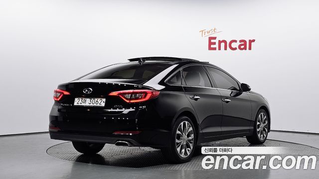 Hyundai Sonata 2.0 Smart — пробег 129 735 км — фото 2 из 5